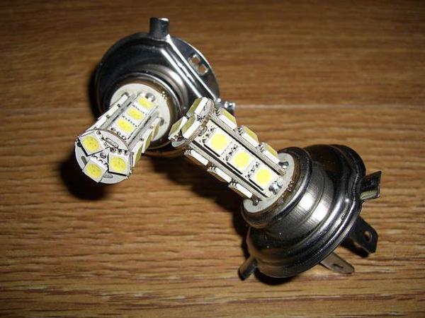 Диодные лампы H7 в ближний свет с эффектом ксенона для автомобиля: отзывы, какая лампочка лучшая Диодные лампы H7 в ближний свет с эффектом ксенона для автомобиля: отзывы, какая лампочка лучшая