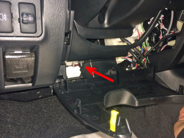 Как отключить сигнализацию Старлайн (Starline), если не работает брелок: аварийное отключение