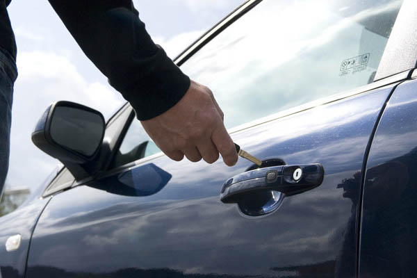 Как отключить сигнализацию Старлайн (Starline), если не работает брелок: аварийное отключение