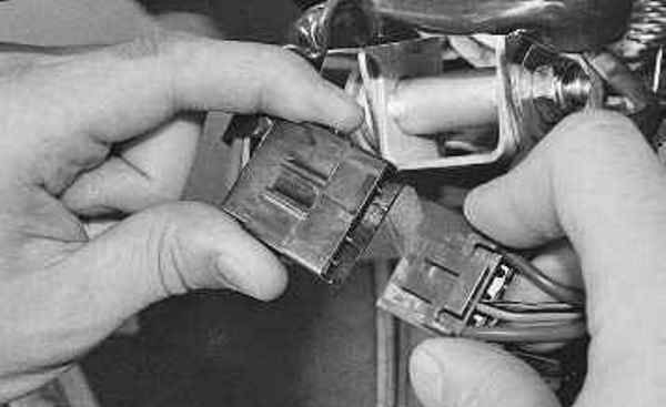 Неисправности электроусилителя руля Lada Priora и способы их устранения: схема и ремонт ЭУР и ГУР Неисправности электроусилителя руля Lada Priora и способы их устранения: схема и ремонт ЭУР и ГУР