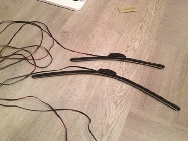 Описание щеток стеклоочистителя и их виды: гибридные, бескаркасные и каркасные автомобильные дворники