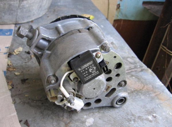 Устройство и схема подключения генератора ВАЗ 2107 инжектор и карбюратор: технические характеристики