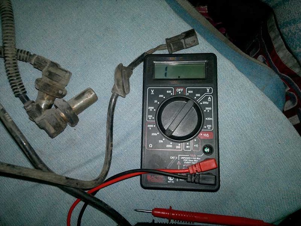 Расположение и принцип работы датчика коленвала: где находится контроллер положения коленчатого вала Расположение и принцип работы датчика коленвала: где находится контроллер положения коленчатого вала