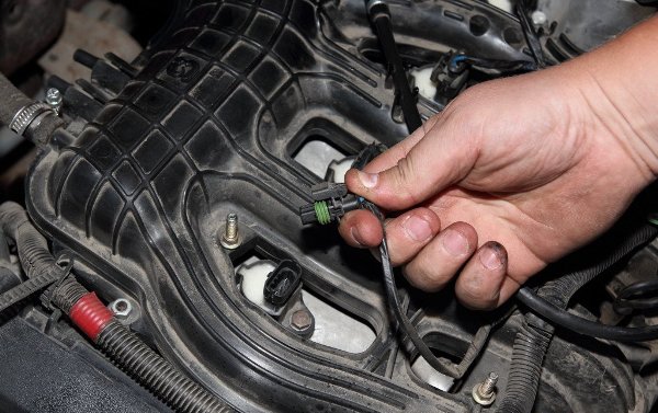 Какие свечи на Lada Priora 16 кл лучше: замена элементов зажигания, как поменять и поставить