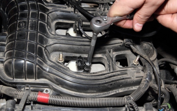 Какие свечи на Lada Priora 16 кл лучше: замена элементов зажигания, как поменять и поставить