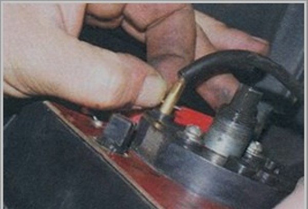 Описание и обозначения панели приборов ВАЗ 2109 и 21099 инжектор, установка приборной европанели