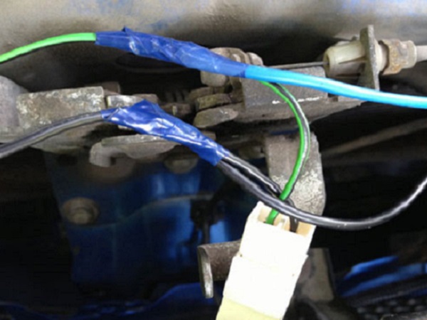 Подключение и установка противотуманных фар: схема противотуманок, как подключить и включить ПТФ Подключение и установка противотуманных фар: схема противотуманок, как подключить и включить ПТФ