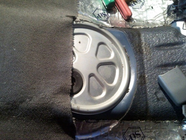 Где находится датчик температуры охлаждающей жидкости Chevrolet Niva, детонации, фаз и скорости, распредвала и уровня топлива Где находится датчик температуры охлаждающей жидкости Chevrolet Niva, детонации, фаз и скорости, распредвала и уровня топлива