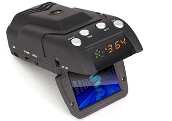 Какой видеорегистратор 3в1 (с GPS-навигатором и антирадаром или радар-детектором) лучше?