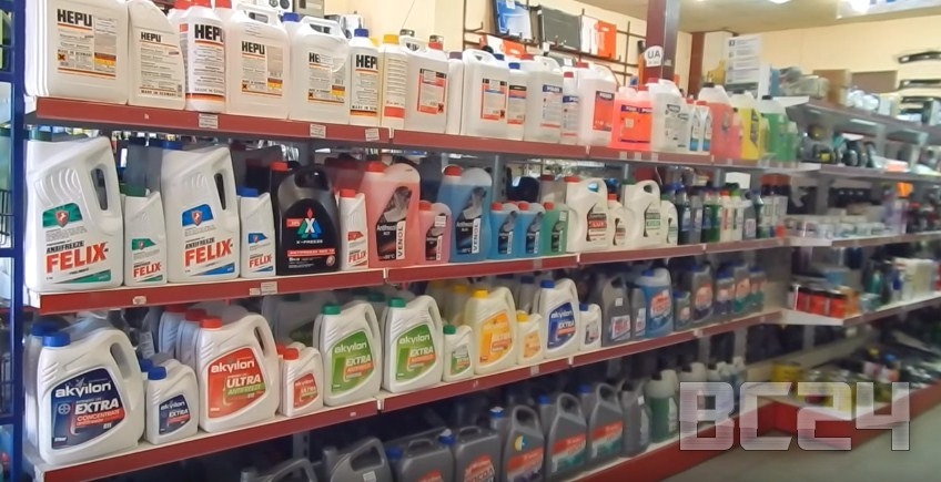 Что лучше тосол или антифриз, в чем разница