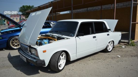 Как правильно выбрать аккумулятор для автомобиля ВАЗ 2105