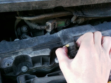 Самостоятельная замена свечей зажигания на автомобиле Citroen С4 Самостоятельная замена свечей зажигания на автомобиле Citroen С4