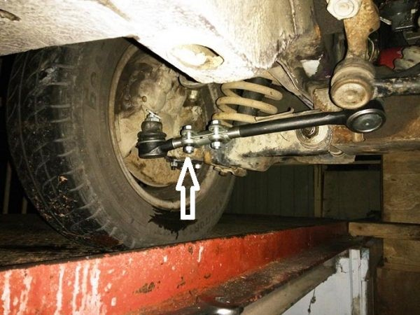 Неисправности и замена рулевых тяг ВАЗ 2107 в домашних условиях