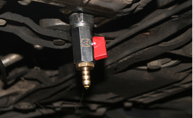 Замена масла в автомобиле Volkswagen Touran с автоматической КПП Замена масла в автомобиле Volkswagen Touran с автоматической КПП