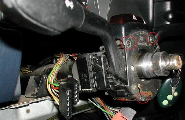 Самостоятельная замена нижнего подшипника рулевой колонки на автомобиле Volkswagen Vento Самостоятельная замена нижнего подшипника рулевой колонки на автомобиле Volkswagen Vento