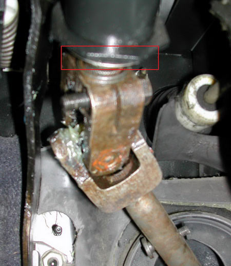 Самостоятельная замена нижнего подшипника рулевой колонки на автомобиле Volkswagen Vento Самостоятельная замена нижнего подшипника рулевой колонки на автомобиле Volkswagen Vento