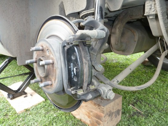 Самостоятельная замена задних тормозных колодок на автомобиле Opel Аstra