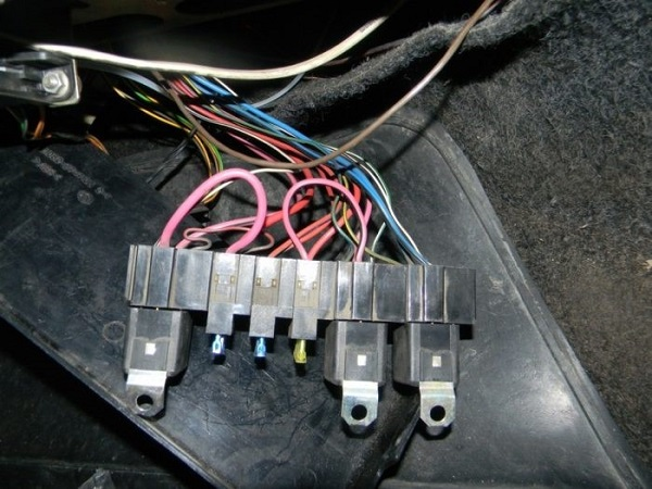 Диагностика и самостоятельный ремонт электрического бензонасоса ВАЗ 2108 Диагностика и самостоятельный ремонт электрического бензонасоса ВАЗ 2108