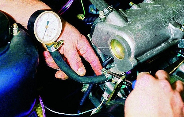 Диагностика и самостоятельный ремонт электрического бензонасоса ВАЗ 2108 Диагностика и самостоятельный ремонт электрического бензонасоса ВАЗ 2108