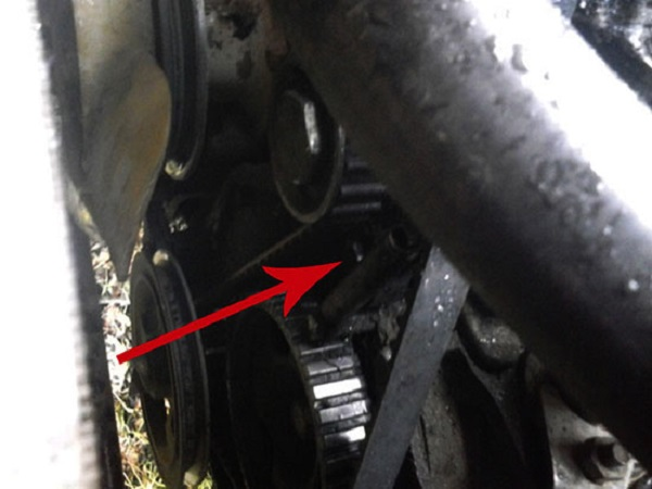 Как самому поменять ремень ГРМ на ВАЗ 2105: подробная инструкция Как самому поменять ремень ГРМ на ВАЗ 2105: подробная инструкция