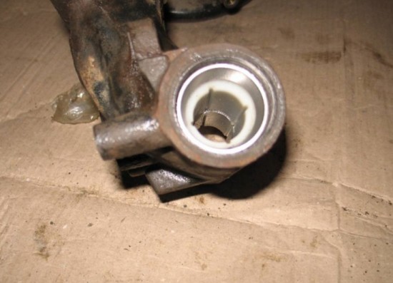 Самостоятельная замена подшипников в заднем рычаге автомобиля Fiat Marea Самостоятельная замена подшипников в заднем рычаге автомобиля Fiat Marea