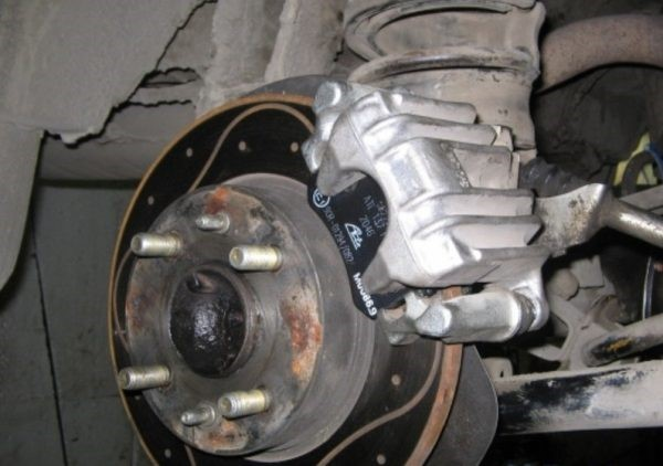 Неисправности и прокачка тормозной системы ВАЗ 2106