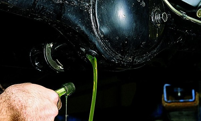 Полная замена масла на ВАЗ 21213 во всех агрегатах