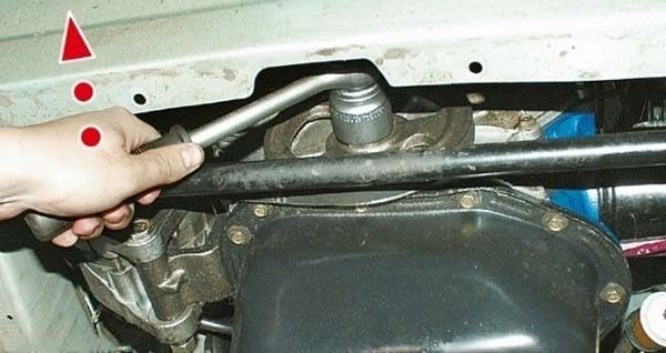 Проверяем и меняем цепь ГРМ на ВАЗ 2106