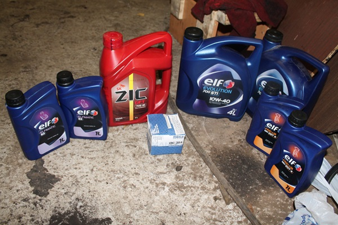 Меняем самостоятельно моторное масло на Шевроле Нива