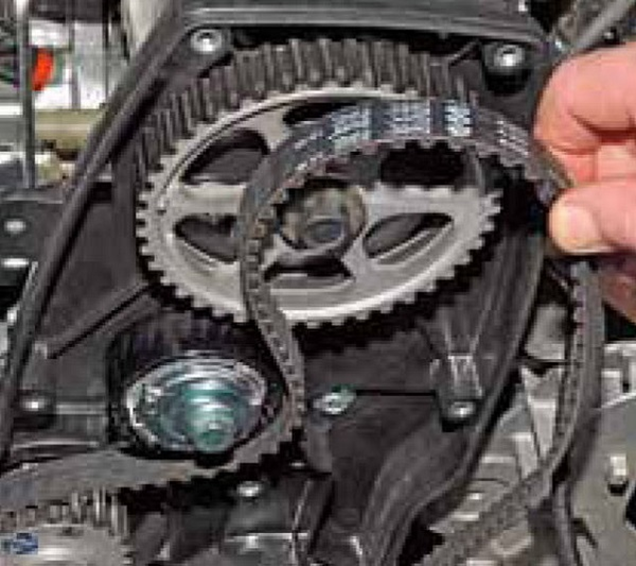 Как самостоятельно заменить ремень ГРМ на Лада Гранта