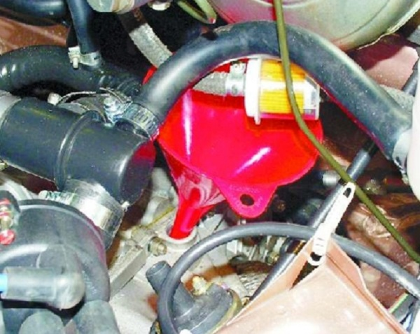 Меняем самостоятельно масло в коробке передач ВАЗ 2108 Меняем самостоятельно масло в коробке передач ВАЗ 2108