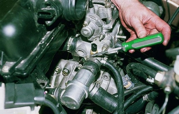 Как заменить прокладку ГБЦ на ВАЗ 2114