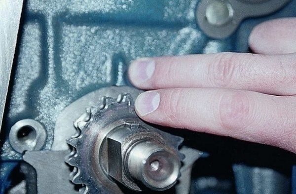 Ремонт цепного привода ГРМ на ВАЗ 2101