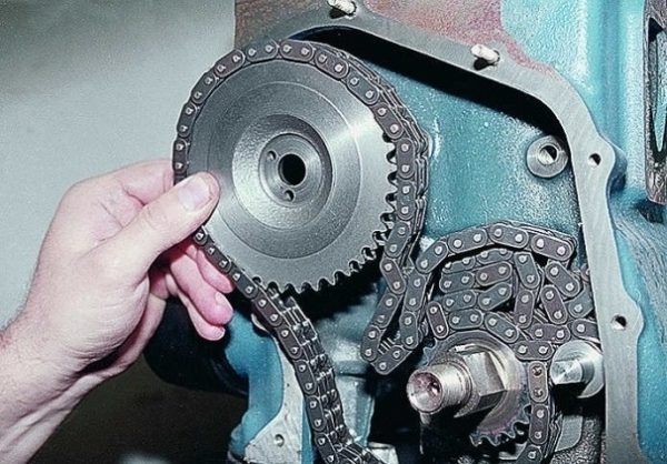 Ремонт цепного привода ГРМ на ВАЗ 2101