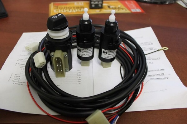 Не работает гидрокорректор фар на Лада Гранта: ремонт или замена Не работает гидрокорректор фар на Лада Гранта: ремонт или замена