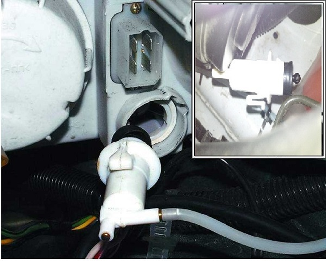 Не работает гидрокорректор фар на Лада Гранта: ремонт или замена Не работает гидрокорректор фар на Лада Гранта: ремонт или замена