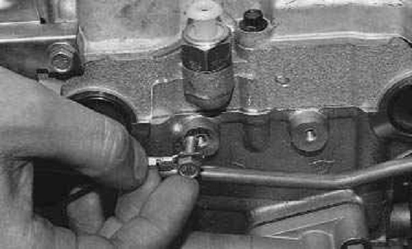 Меняем самостоятельно прокладку ГБЦ на Лада Приора