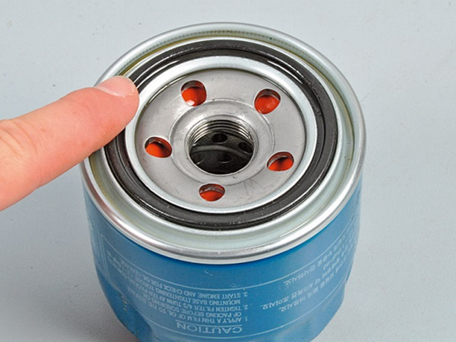 Самостоятельно меняем масло на автомобиле Киа Рио Самостоятельно меняем масло на автомобиле Киа Рио