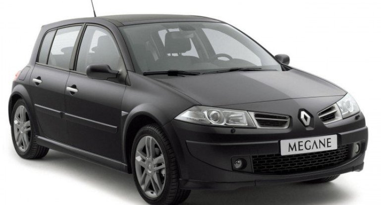 Самостоятельная очистка дроссельного узла на автомобиле Renault Megane