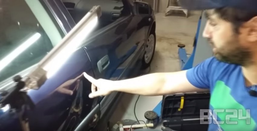 Как убрать большую вмятину без покраски своими руками