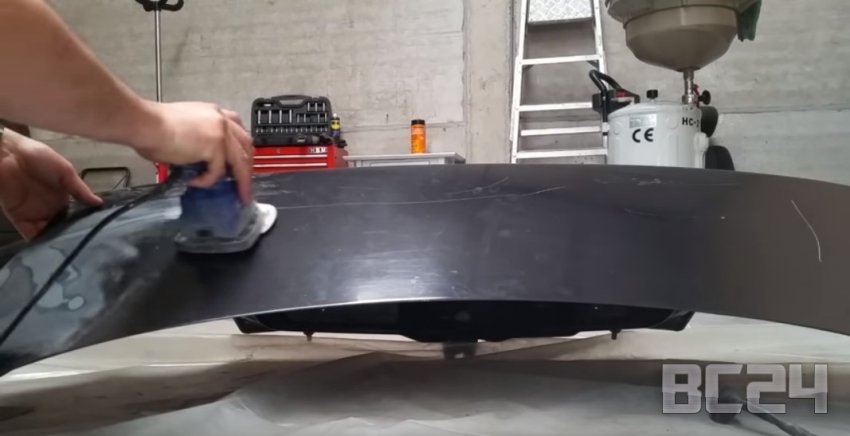 Как закрасить царапину своими руками, бюджетно, баллончиком