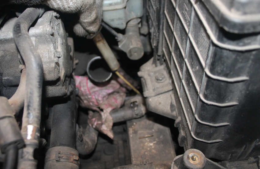 Замена масла в автомобиле Volkswagen Touran с автоматической КПП